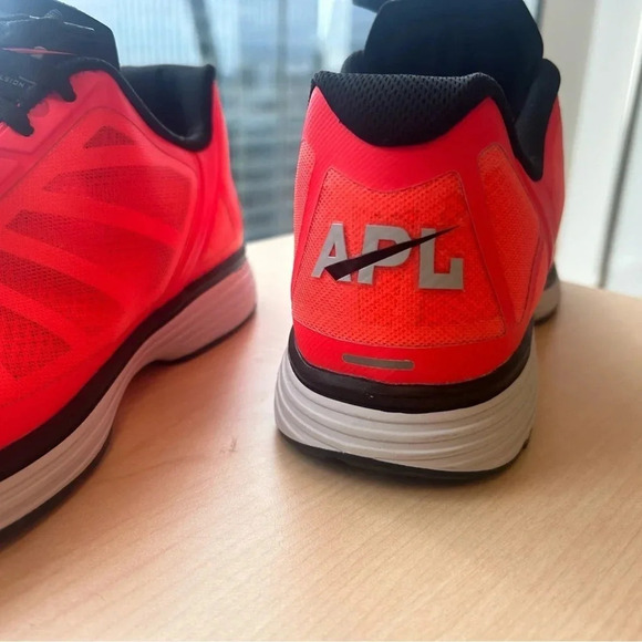 APL Men’s NWOT (Athletic Propulsion Labs) men’s new never worn runners size 10 - Picture 11 of 11